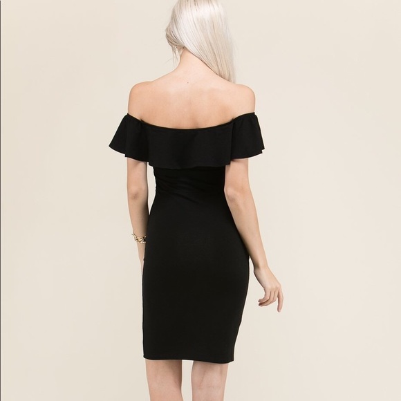 BLACK RUFFLE SLEEVE SLIM DRESS - Picture 3 of 4